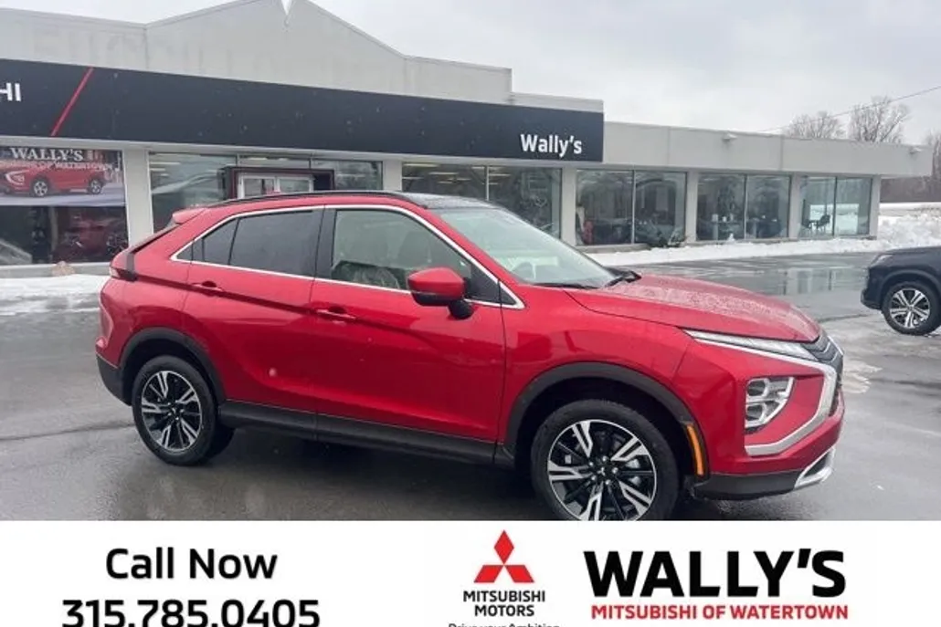 2025 Mitsubishi Eclipse Cross SE photo 1