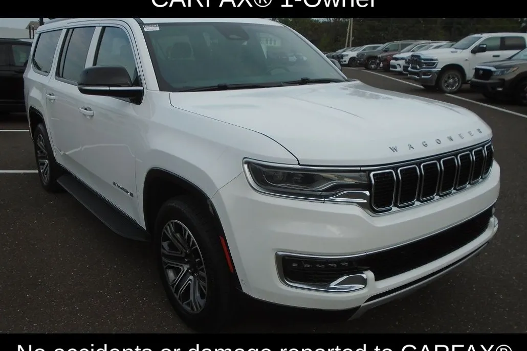 2024 Jeep Wagoneer L Series II photo 1