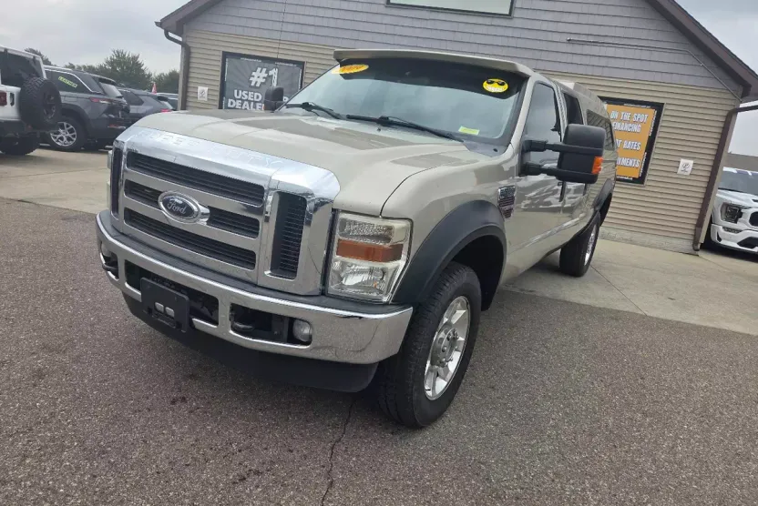 2009 Ford F-350 XLT photo 1