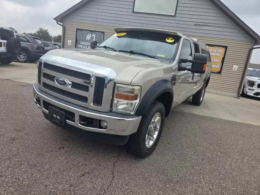 2009 Ford F-350 XLT photo 1