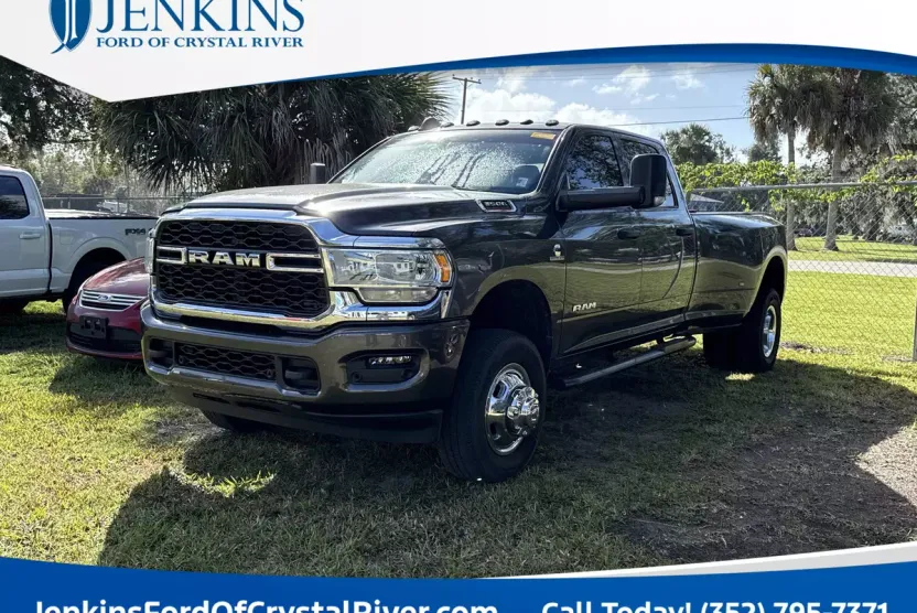 2019 Ram 3500 Tradesman photo 1