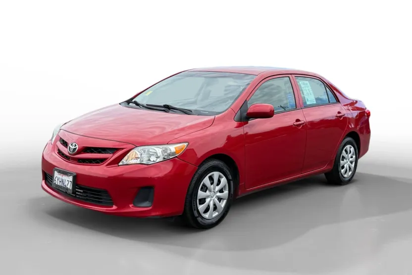 2013 Toyota Corolla L photo 1