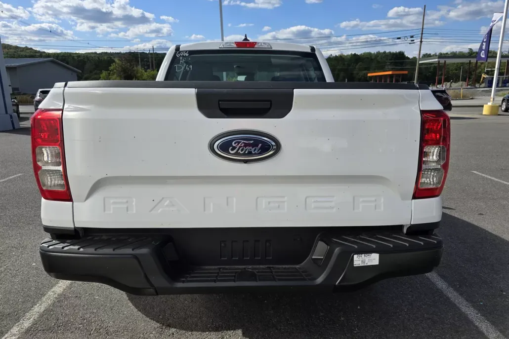 2025 Ford Ranger XL photo 1