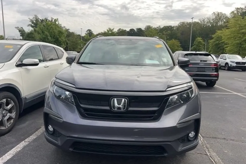 2022 Honda Pilot Special Edition photo 1