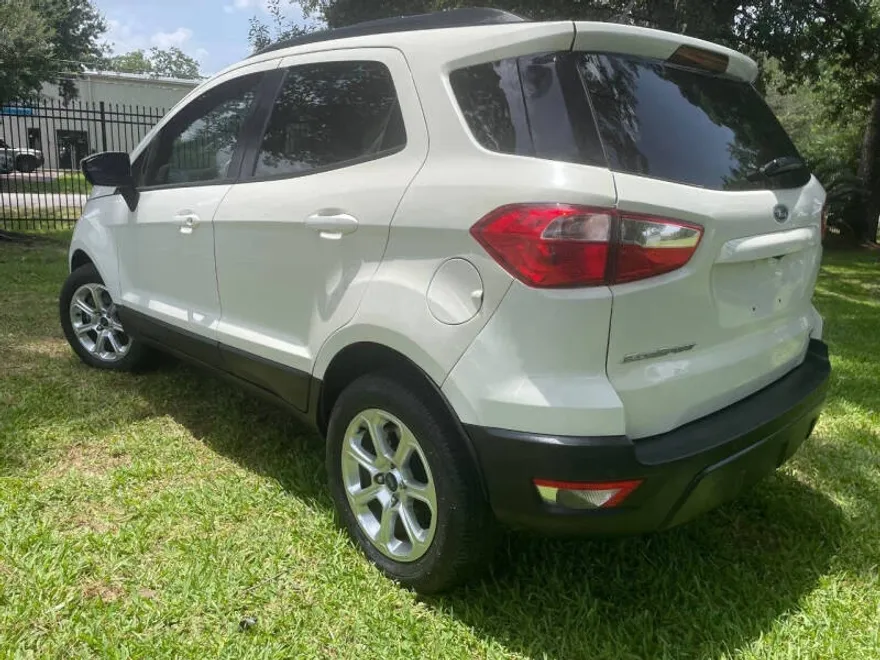 2018 Ford EcoSport SE photo 1