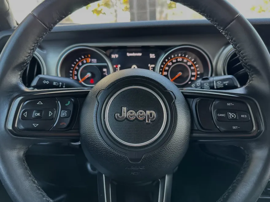 2018 Jeep Wrangler Unlimited Sport S photo 1