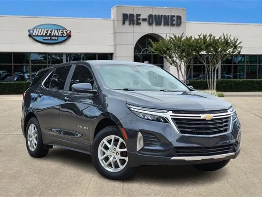 2023 Chevrolet Equinox LT photo 1