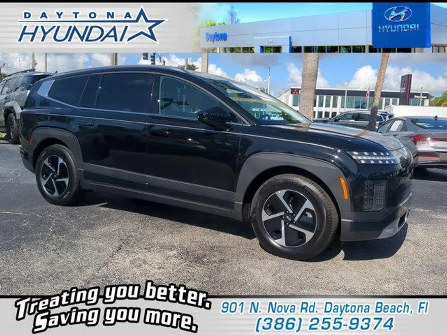 2026 Hyundai Ioniq SE photo 1