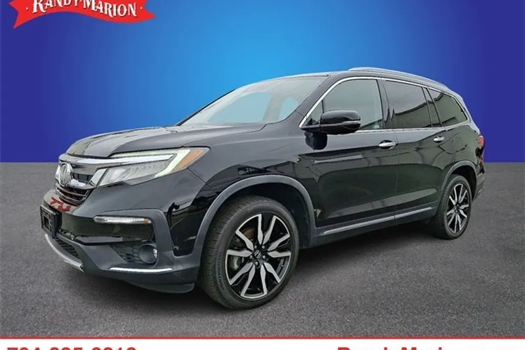 2020 Honda Pilot Touring photo 1
