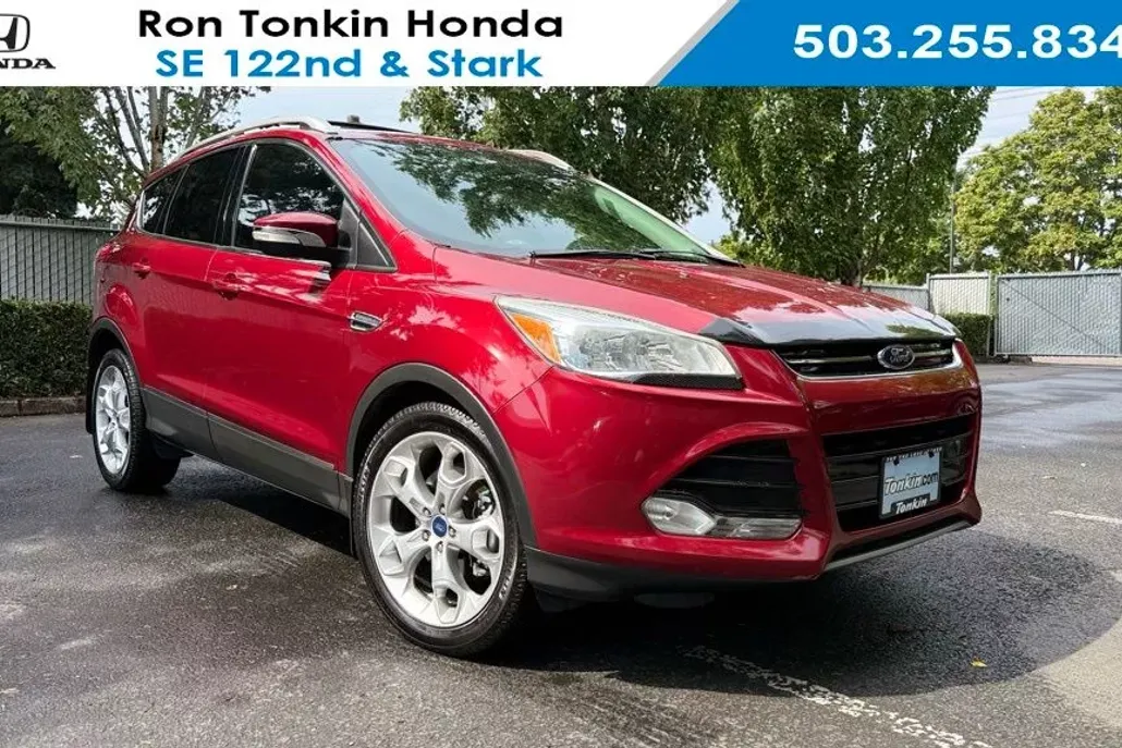 2015 Ford Escape Titanium photo 1