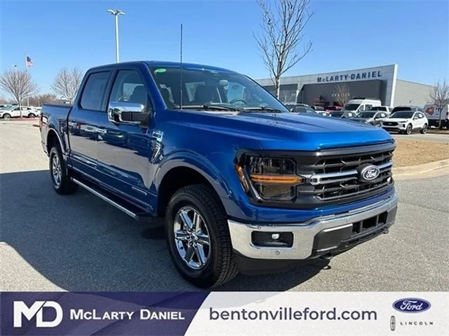 2025 Ford F-150 XLT photo 1