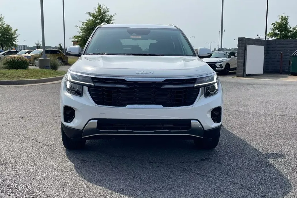 2026 Kia Seltos EX photo 1