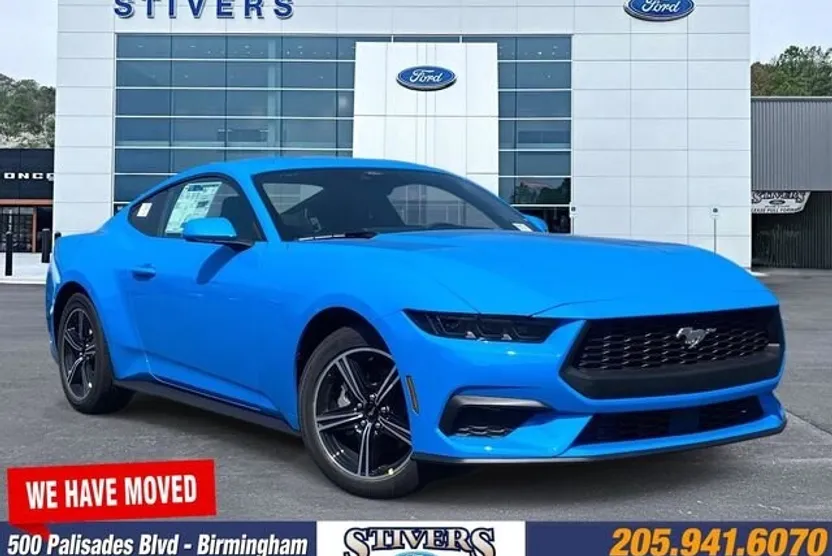 2025 Ford Mustang EcoBoost photo 1