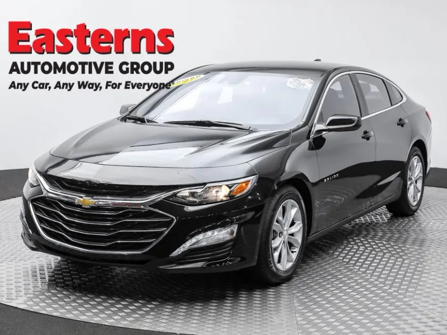 2023 Chevrolet Malibu 1LT photo 1