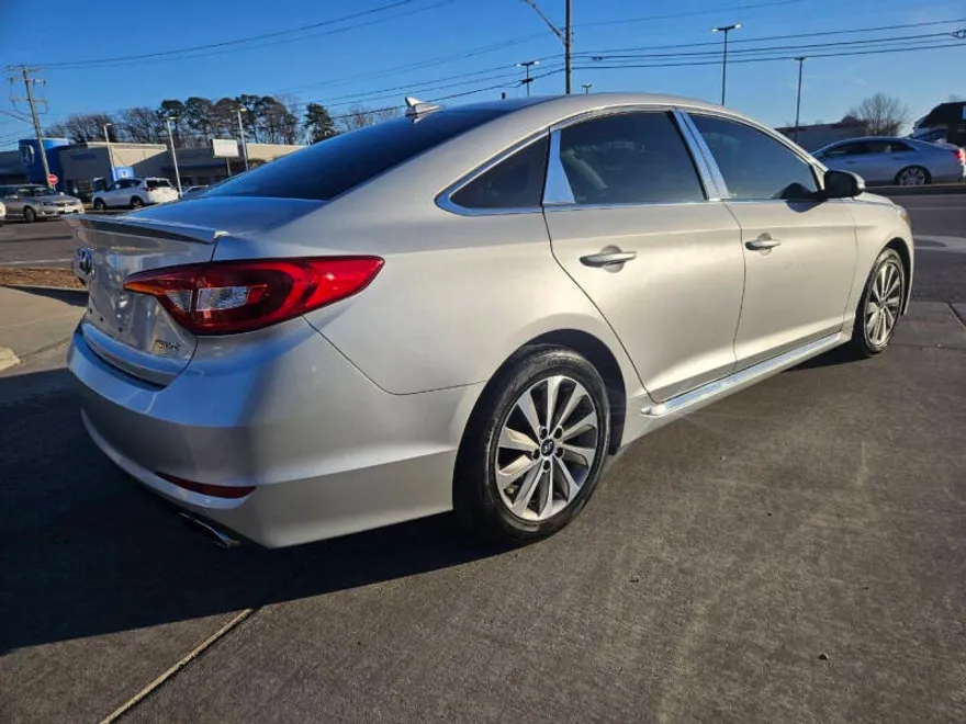 2015 Hyundai Sonata Sport photo 1