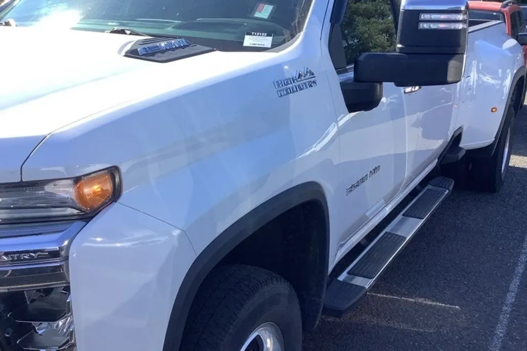 2020 Chevrolet Silverado 3500HD High Country photo 1