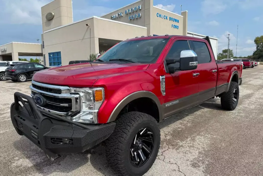 2022 Ford F-350 Lariat photo 1