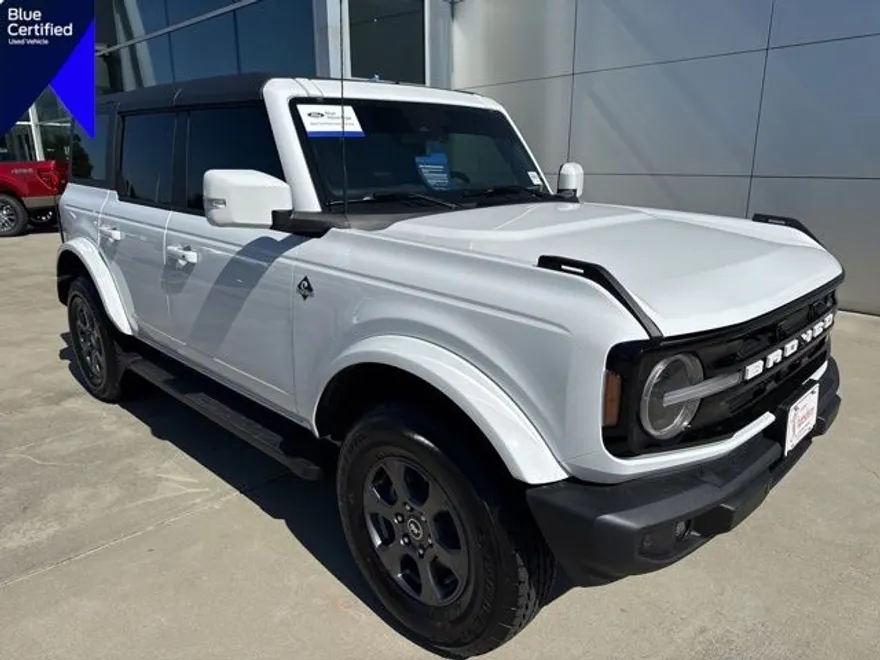 2024 Ford Bronco Outer Banks photo 1