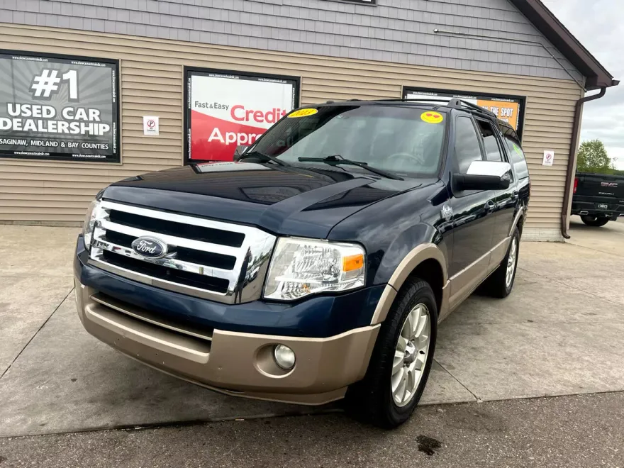 2013 Ford Expedition XLT King Ranch photo 1