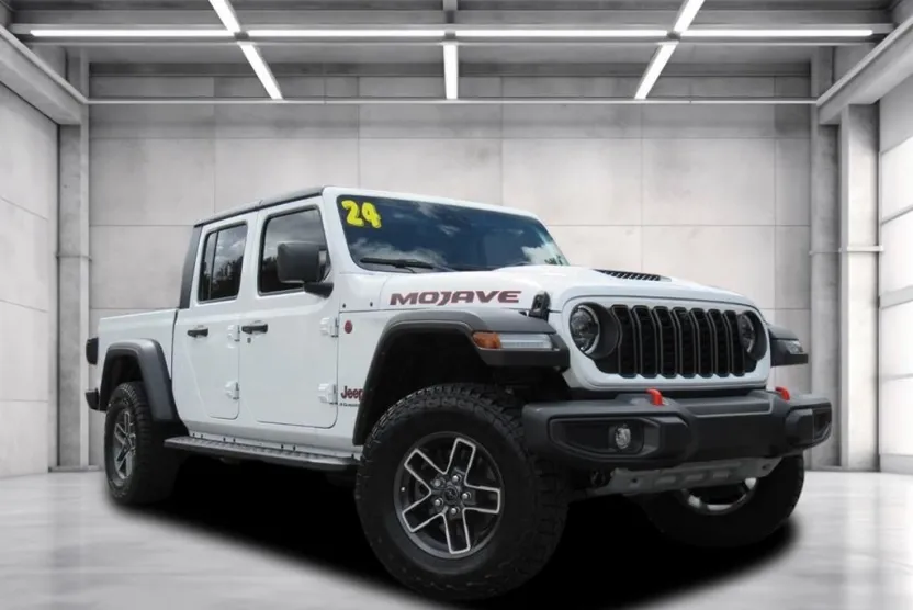 2024 Jeep Gladiator Mojave photo 1