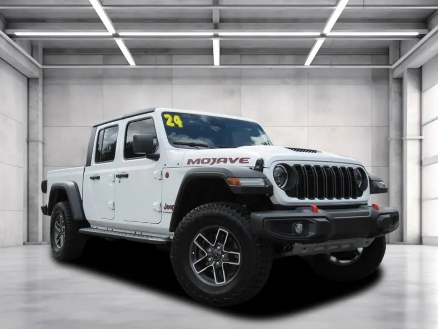 2024 Jeep Gladiator Mojave photo 1