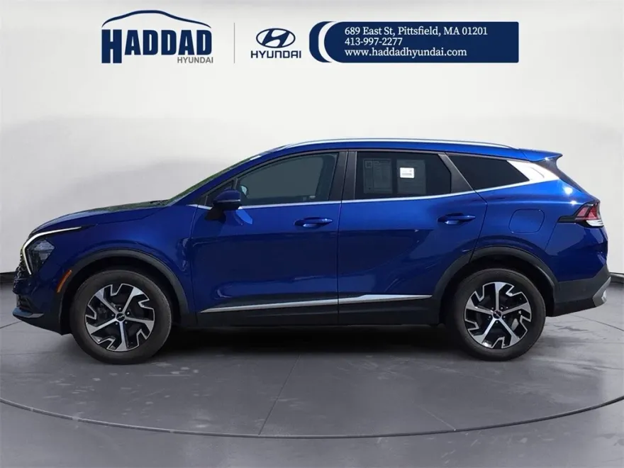 2023 Kia Sportage EX photo 1