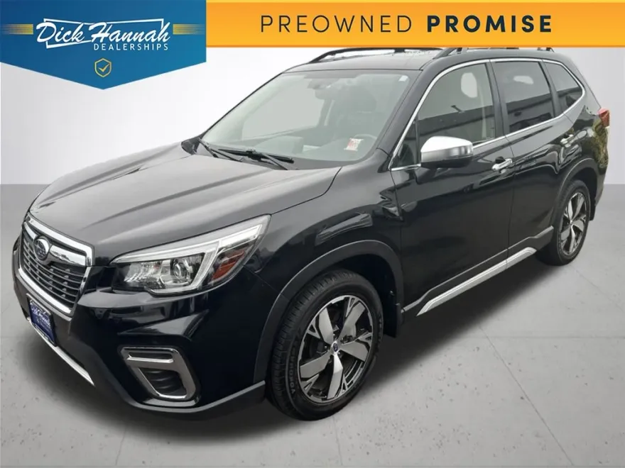 2019 Subaru Forester Touring photo 1