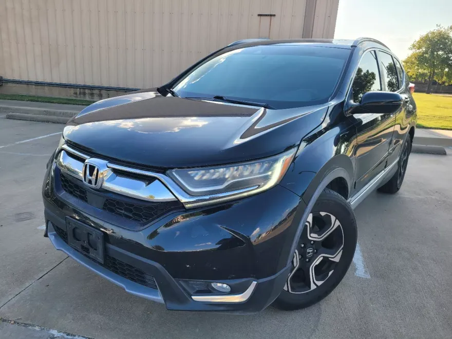 2017 Honda CR-V Touring photo 1