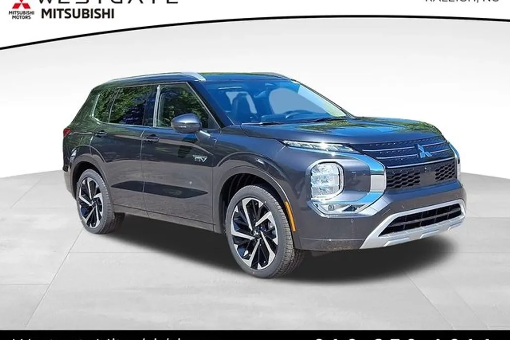 2025 Mitsubishi Outlander PHEV SEL photo 1