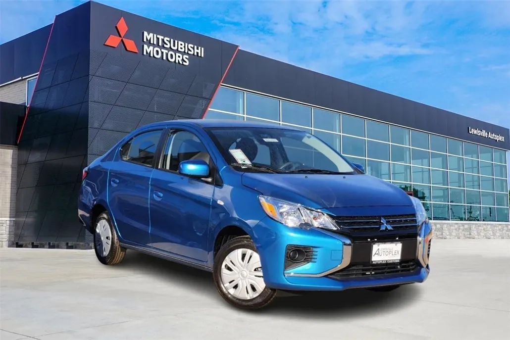 2024 Mitsubishi Mirage G4 ES photo 1