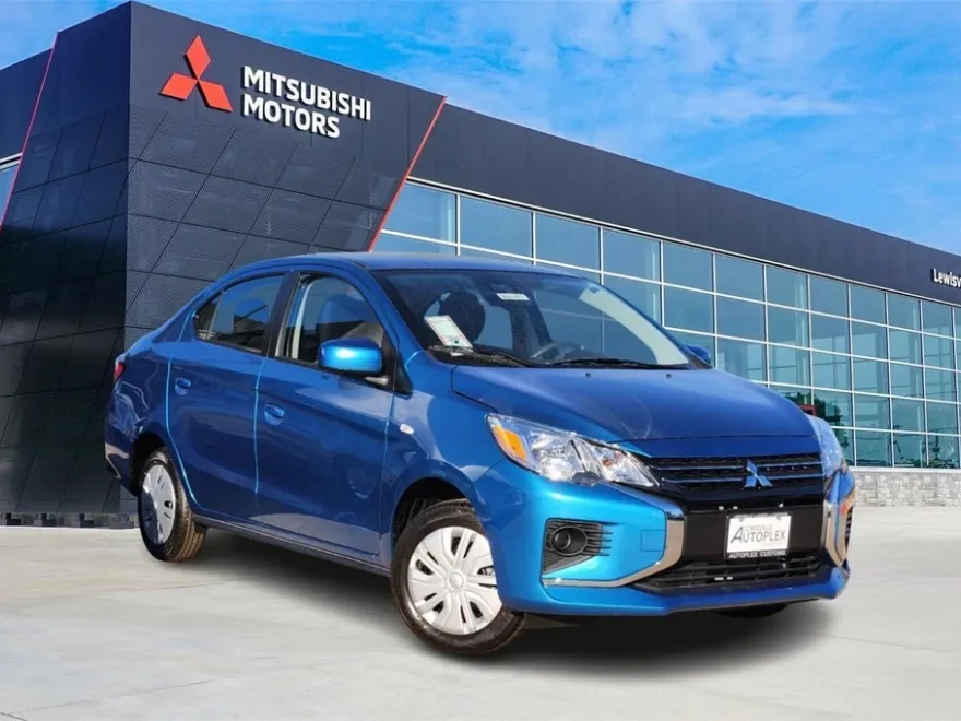 2024 Mitsubishi Mirage G4 ES photo 1