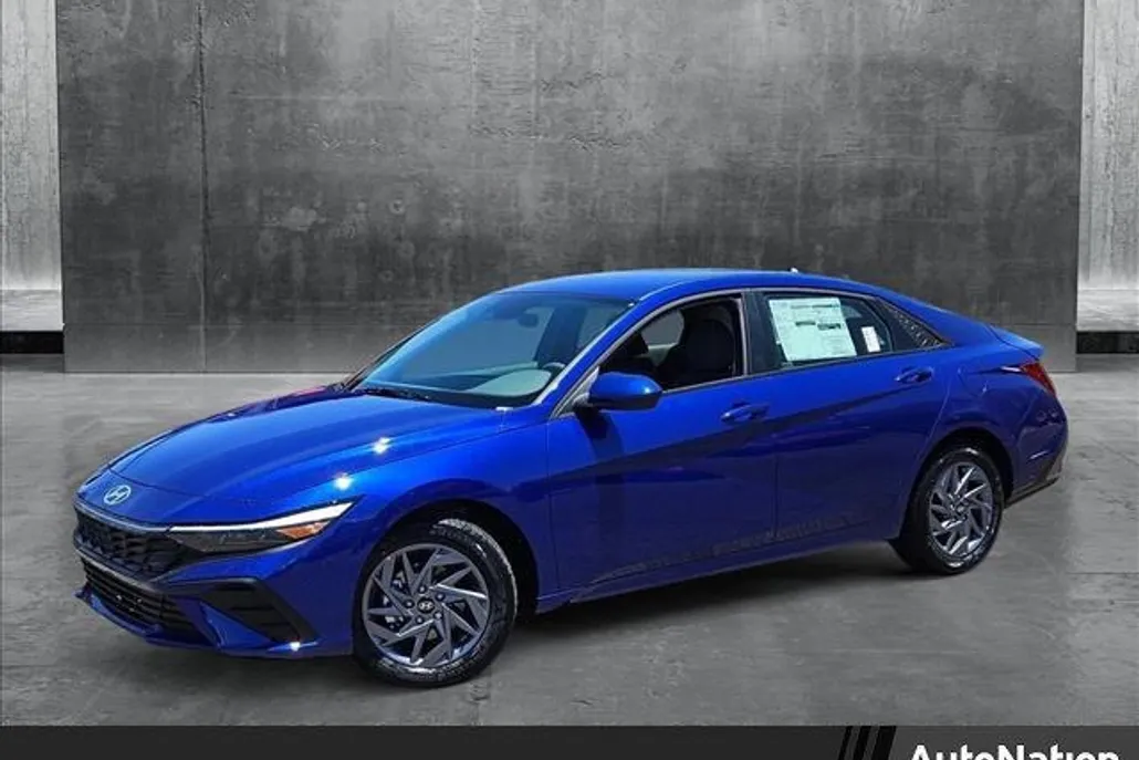 2025 Hyundai Elantra Hybrid Blue photo 1