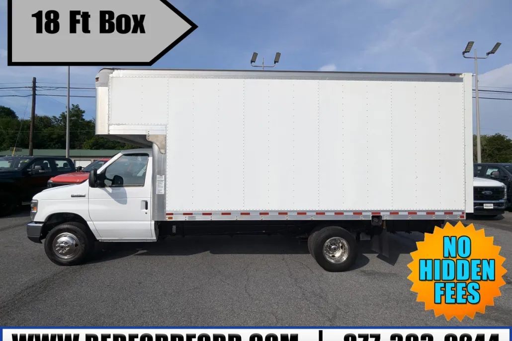 2019 Ford E-450 photo 1