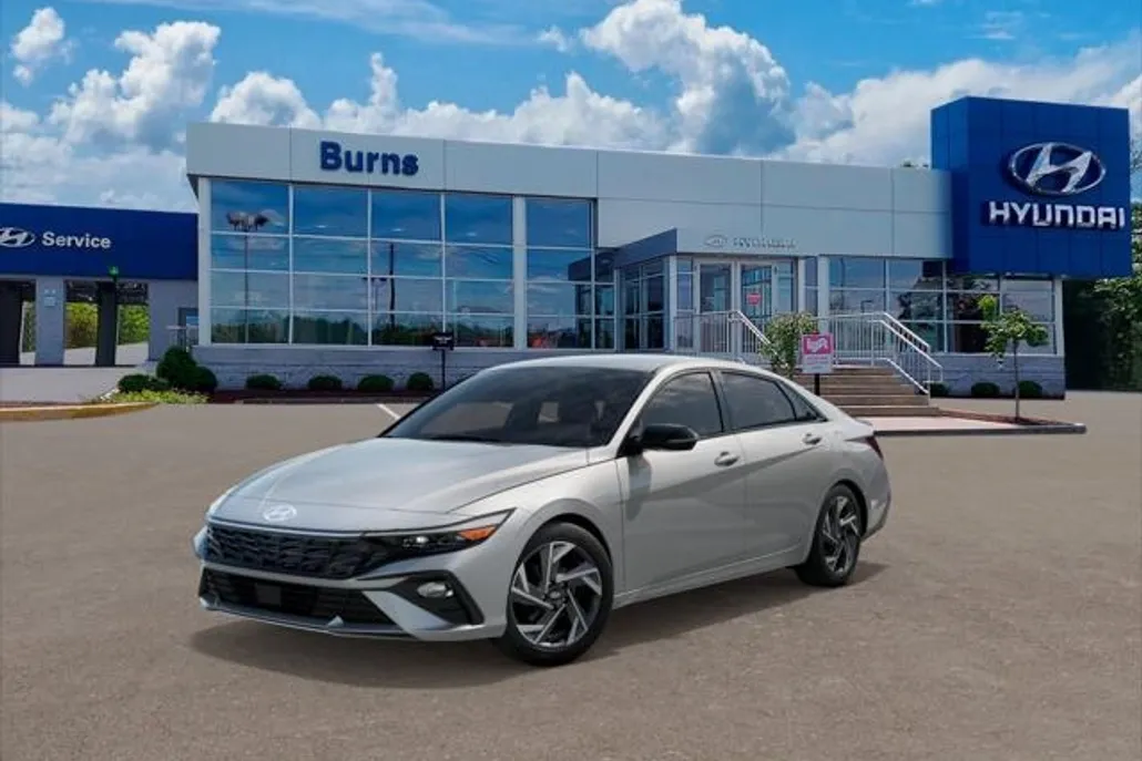 2025 Hyundai Elantra SEL Sport photo 1