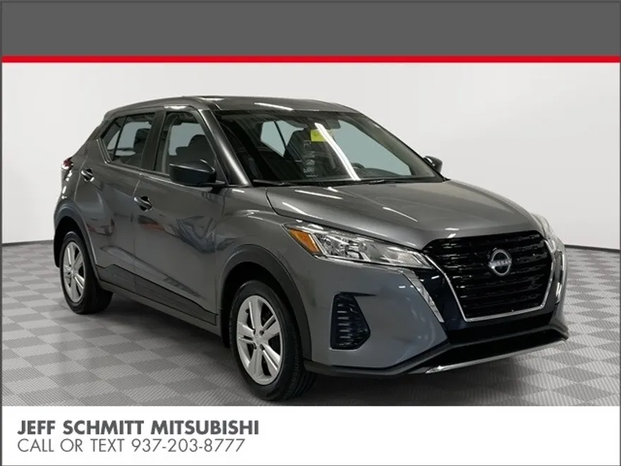 2024 Nissan Kicks S photo 1