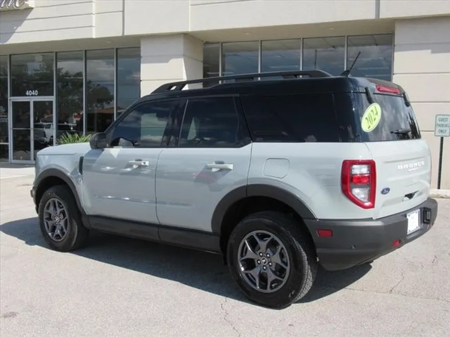 2024 Ford Bronco Sport Badlands photo 1