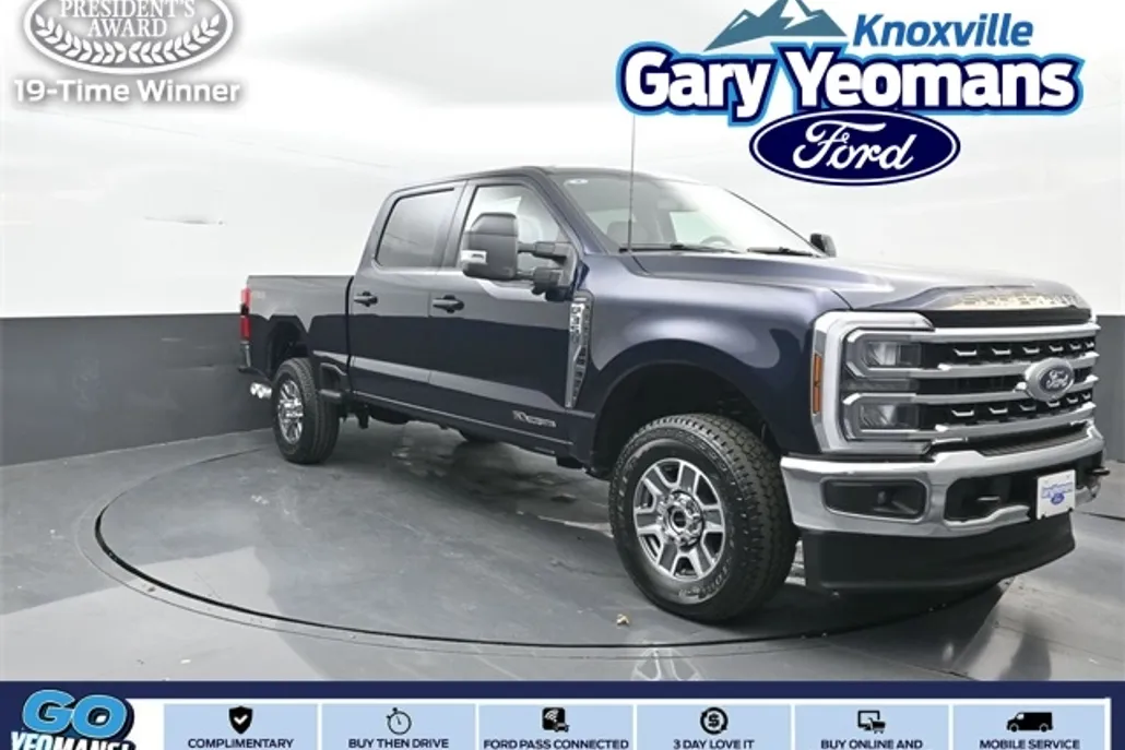 2025 Ford F-350 Lariat photo 1