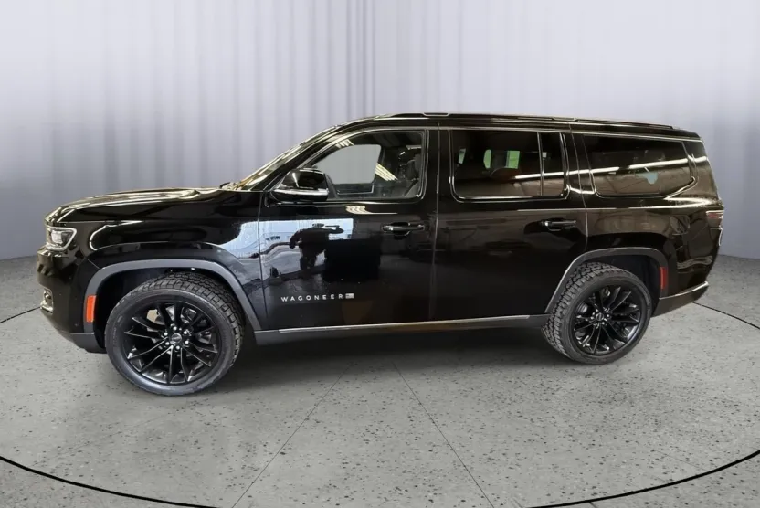 2022 Jeep Wagoneer Series III photo 1