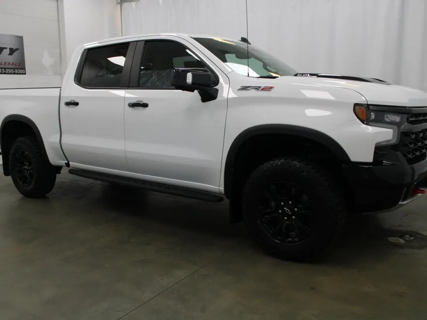 2022 Chevrolet Silverado 1500 ZR2 photo 1