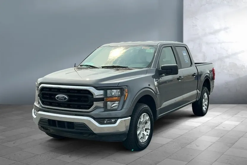 2023 Ford F-150 XLT photo 1