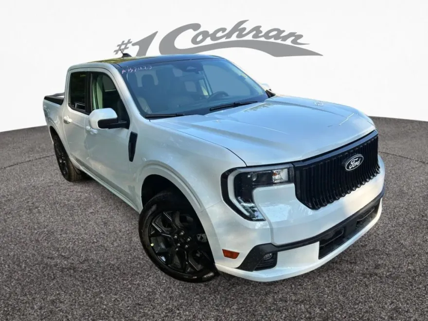 2025 Ford Maverick photo 1