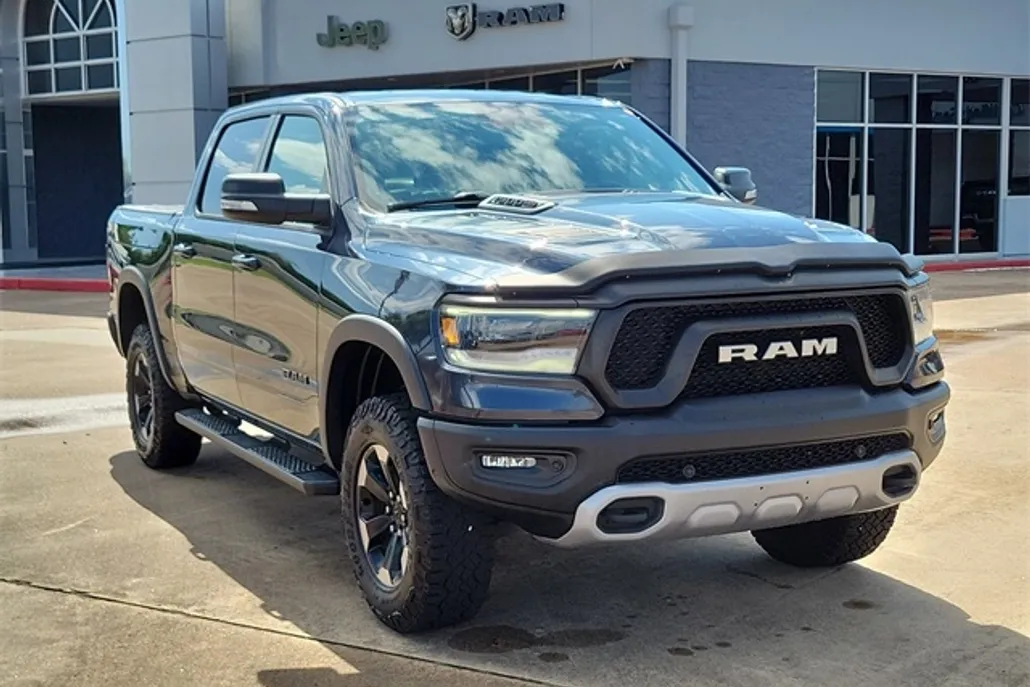 2020 Ram 1500 Rebel photo 1