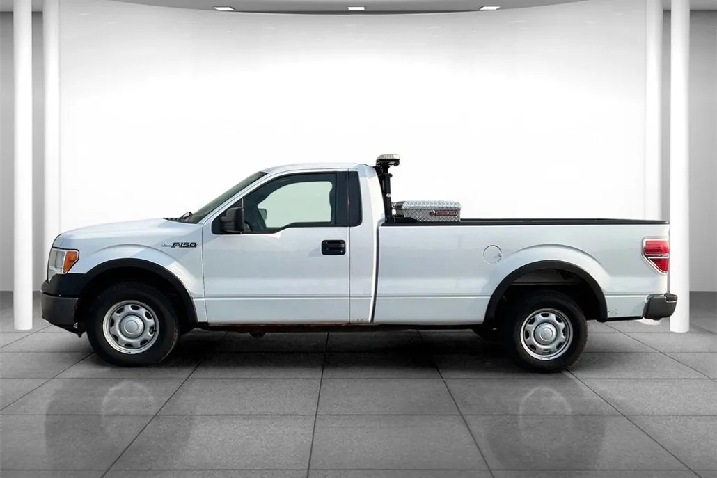 2013 Ford F-150 XL photo 1