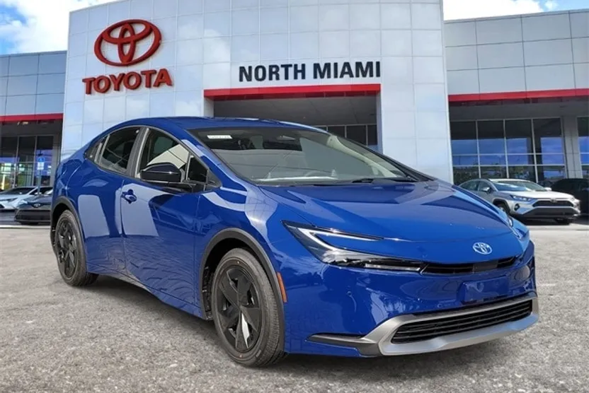 2026 Toyota Prius Prime photo 1