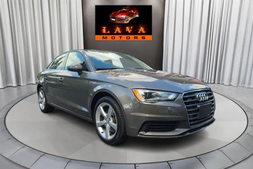 2016 Audi A3 Quattro 2.0T Premium photo 1