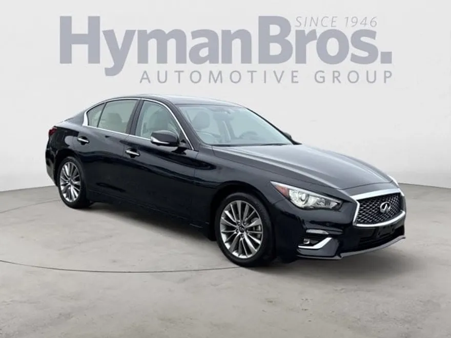 2023 Infiniti Q50 LUXE photo 1