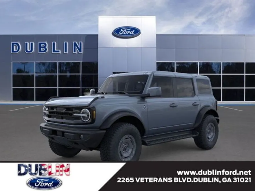 2025 Ford Bronco Outer Banks photo 1