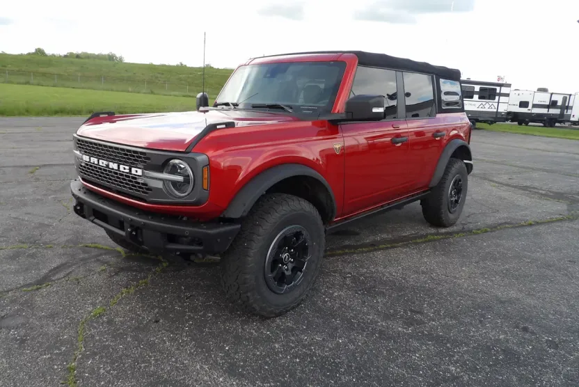2022 Ford Bronco Big Bend photo 1