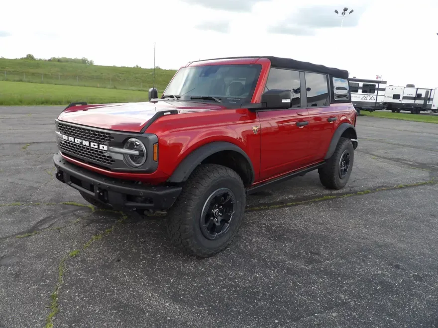 2022 Ford Bronco Big Bend photo 1