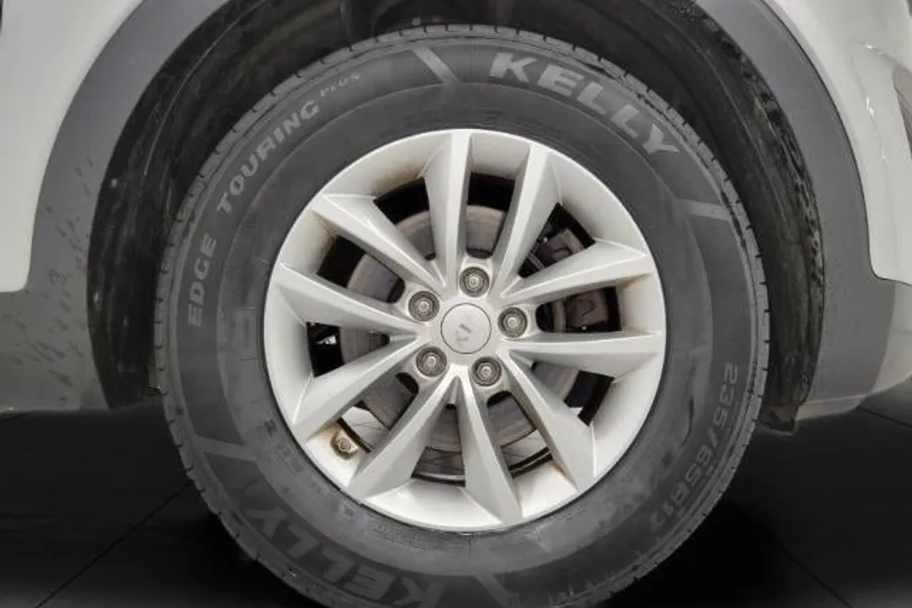 2017 Kia Sorento LX photo 1